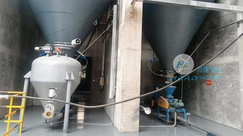 安徽省蚌埠市のガラス製造企業におけるソーダ灰の密相空気輸送プロジェクトのケーススタディ
